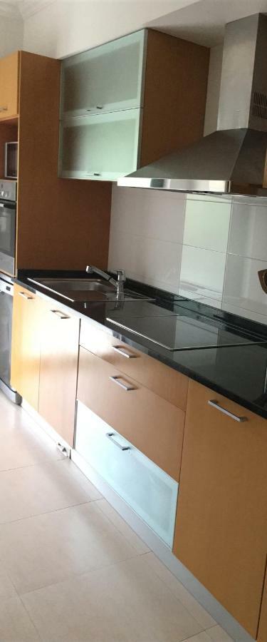Nazare T2 Vista Mar Apartment Bagian luar foto